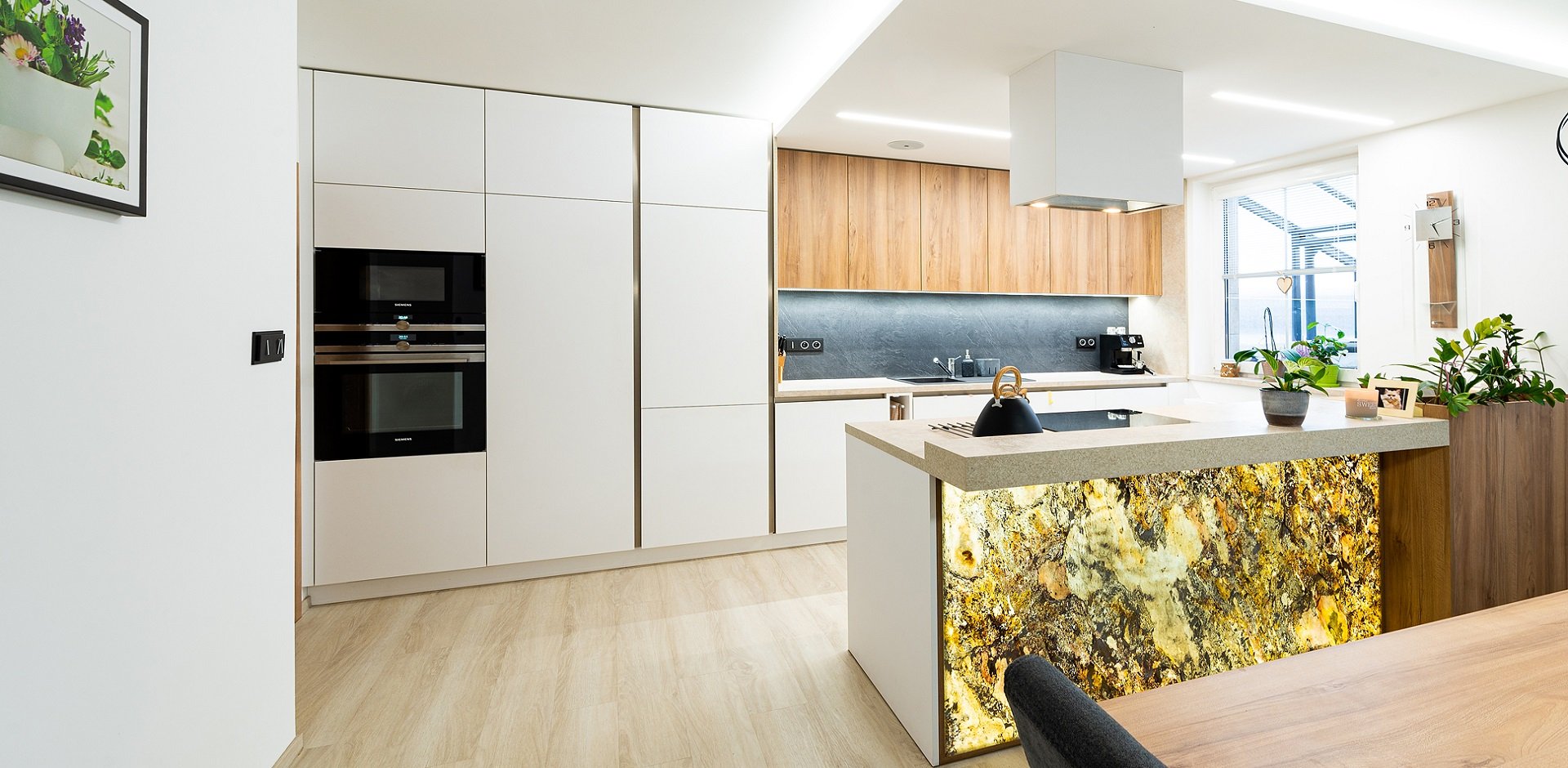 Jedinečný a poctivě zpracovaný, to je interiér KONdesign. 