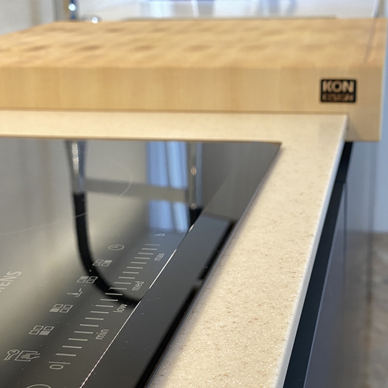 kuchyně s umělým kamenem