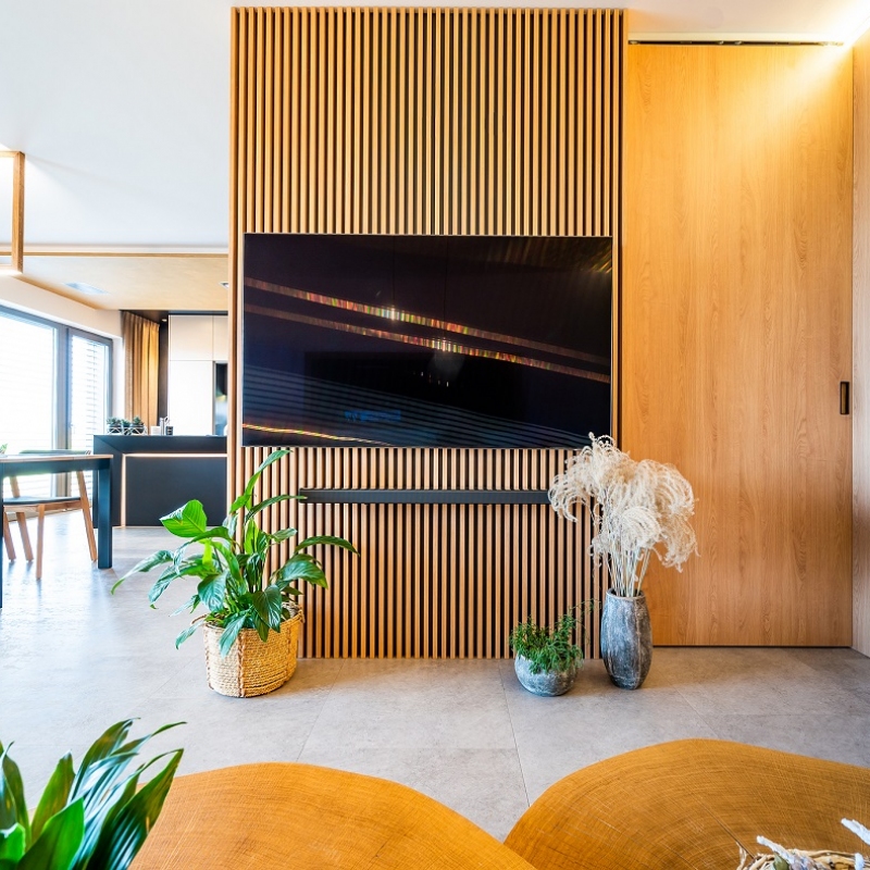 Obývací pokoj s posuvnými dveřmi