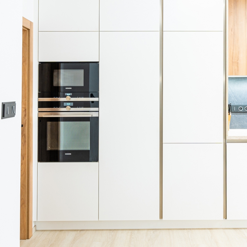 kuchyně s vestavnými spotřebiči