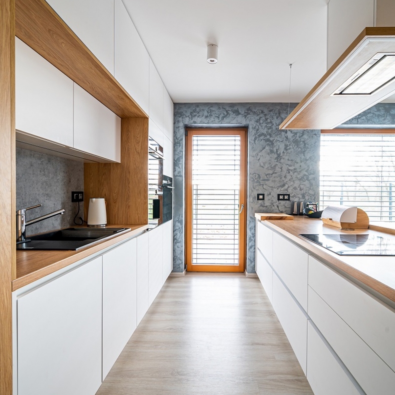 kuchyně s ostrůvkem